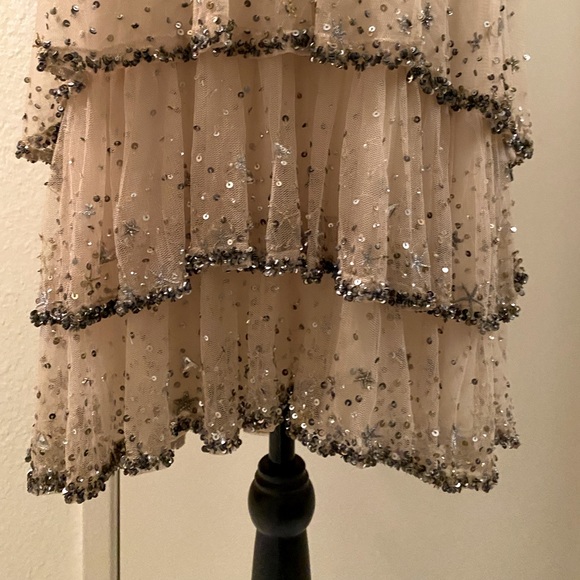 BNWT! ✨Joie Geddy Sequin Star Champagne Dress🌟 - Picture 6 of 11